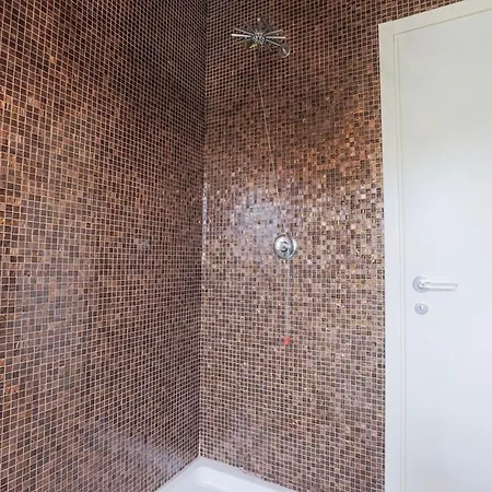 Apartman Artistica Con Piscina E Giardino *